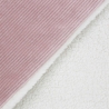 Close-up tweezijdige deken oud roze