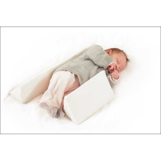 White baby wedge