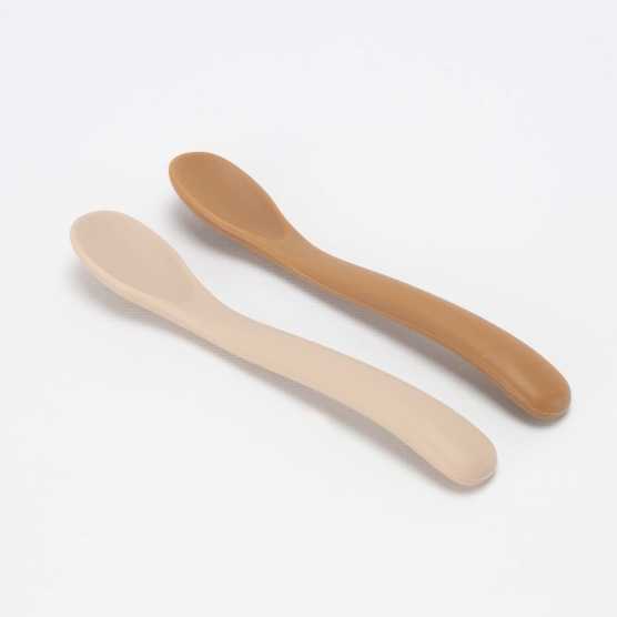 set van twee lepels beige en zand
