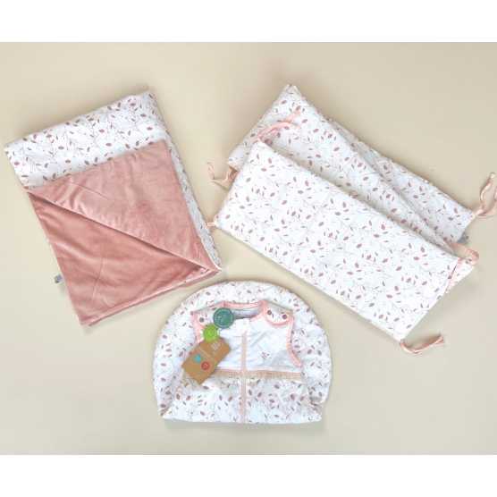 insieme-di-nascita-per-le-notti-di-bebe-femmina