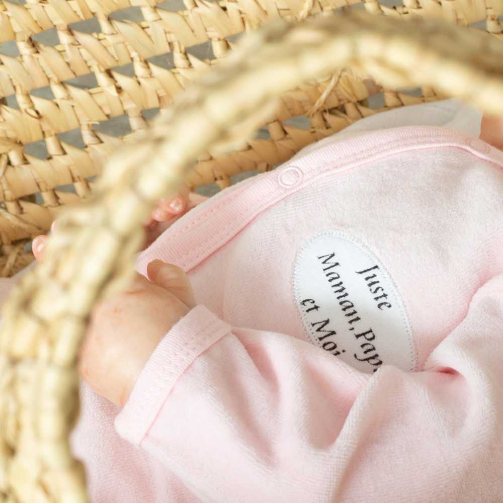 Pigiama "Solo mamma, papà e io" rosa