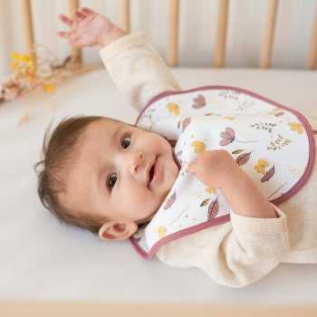 Baby beschermd met set van 7 slabbetjes