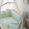 Lit avec essentiels pour l'arrivée de bébé, gigoteuse, tour de lit de la collection Au large de Nova