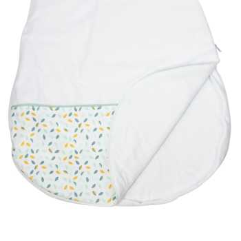 Fabric zoom and closure of the 90 cm velvet sleeping bag from the kolala et sa tribu collection