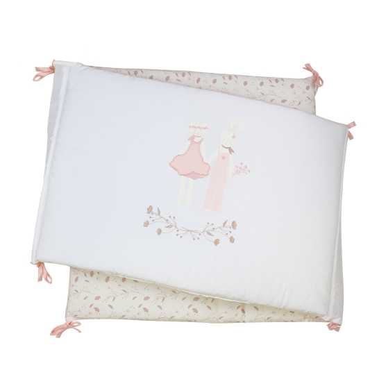 Gevouwen bedomranding uit de collectie Rose et Lili