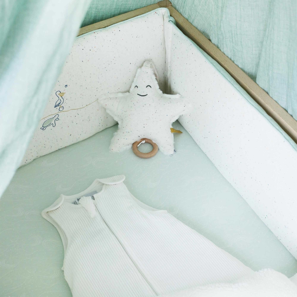 Geburtssschlafsack in einem Babybett Ozean-Atmosphäre