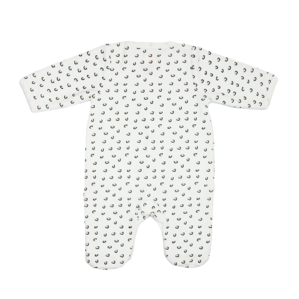 Zoom sur le dos du pyjama bébé imprimé Léopard