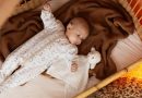 Combien de pyjamas et bodies faut-il prévoir pour les 1ers mois de bébé ?